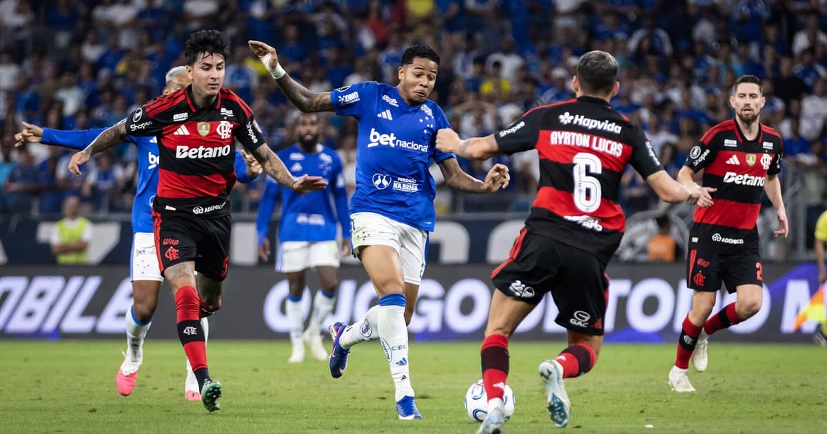 Cruzeiro: Wesley projeta reencontro com o Corinthians