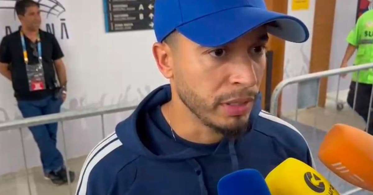 William clama por apoio após eliminação da Libertadores e projeta foco no Brasileiro
