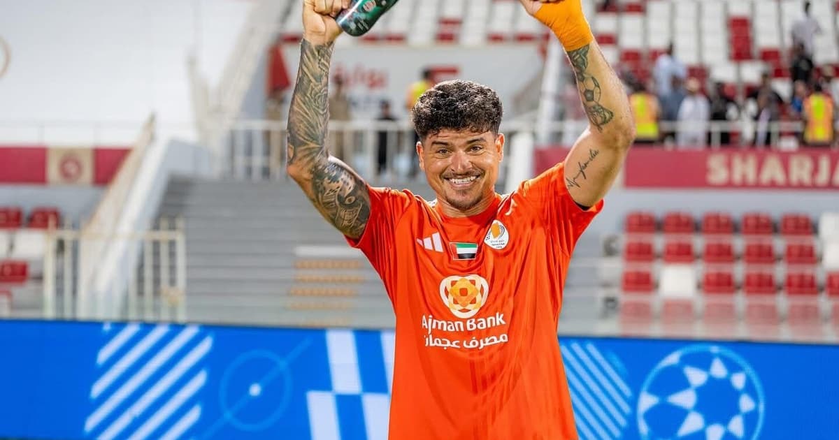 Brasileiro renova com clube árabe, ganha cidadania e mira seleção do país