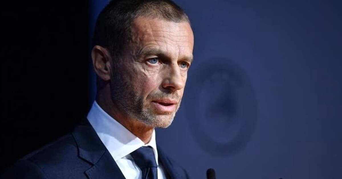 Presidente da Uefa descarta concorrer ao comando da Fifa