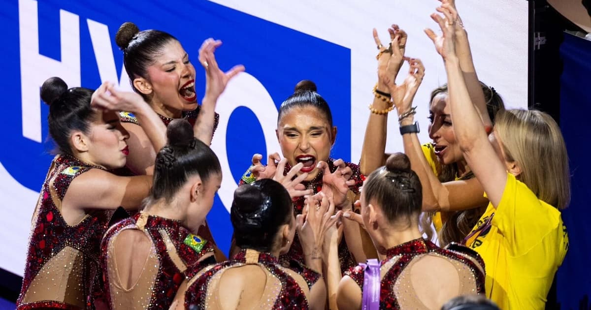 Leoas são recebidas com festa no Rio após Mundial histórico de ginástica rítmica