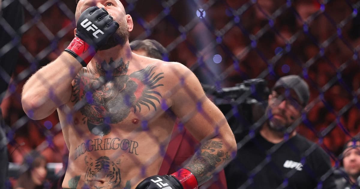 Após lesão no UFC, Conor McGregor atualiza resultado da cirurgia