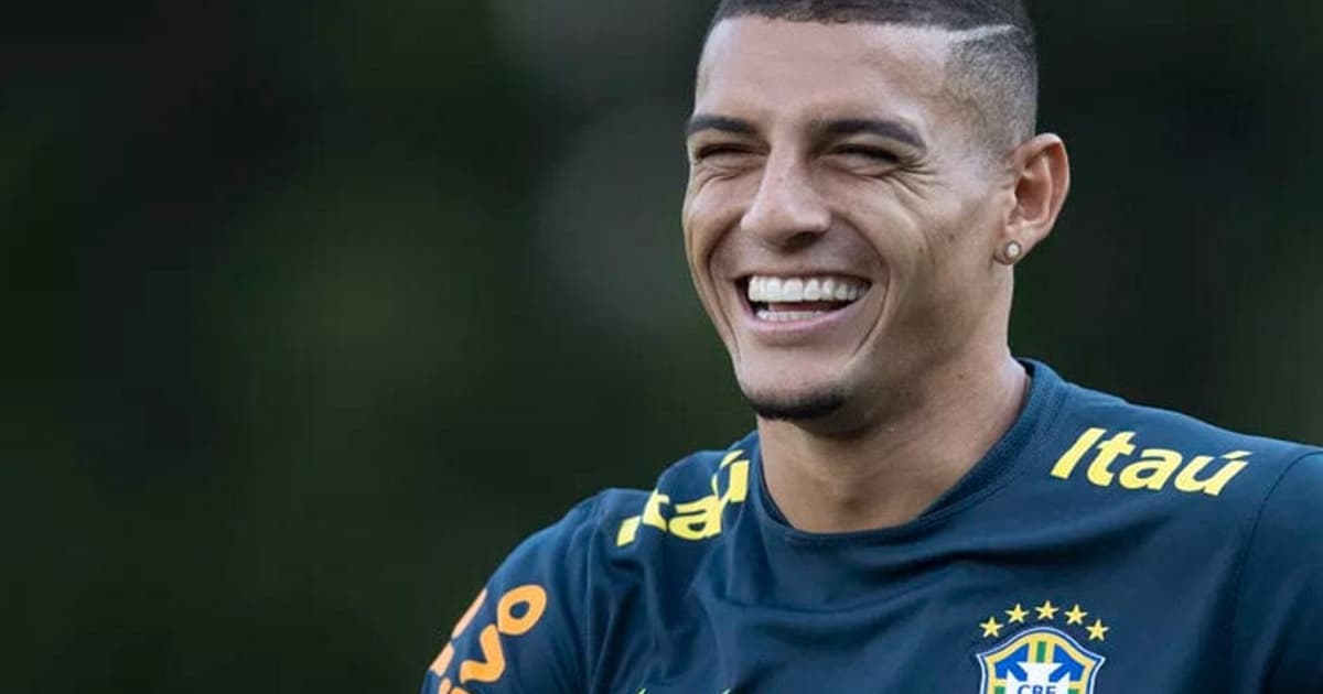 Vasco monitora situação de Diego Carlos e pode avançar pelo zagueiro