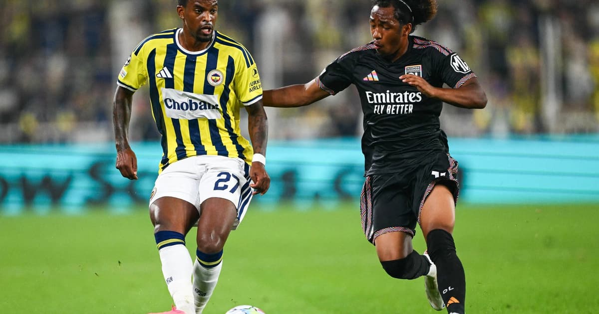Fenerbahçe e Lyon empatam em duelo por vaga na fase de liga da Champions