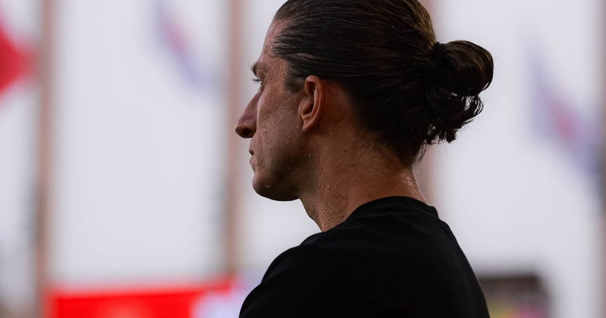 Monaco de Filipe Luís goleia e avança na Conference League