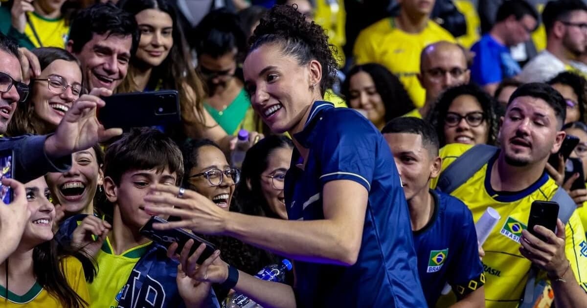 Gabi Guimarães se posiciona sobre banimento de Tifanny