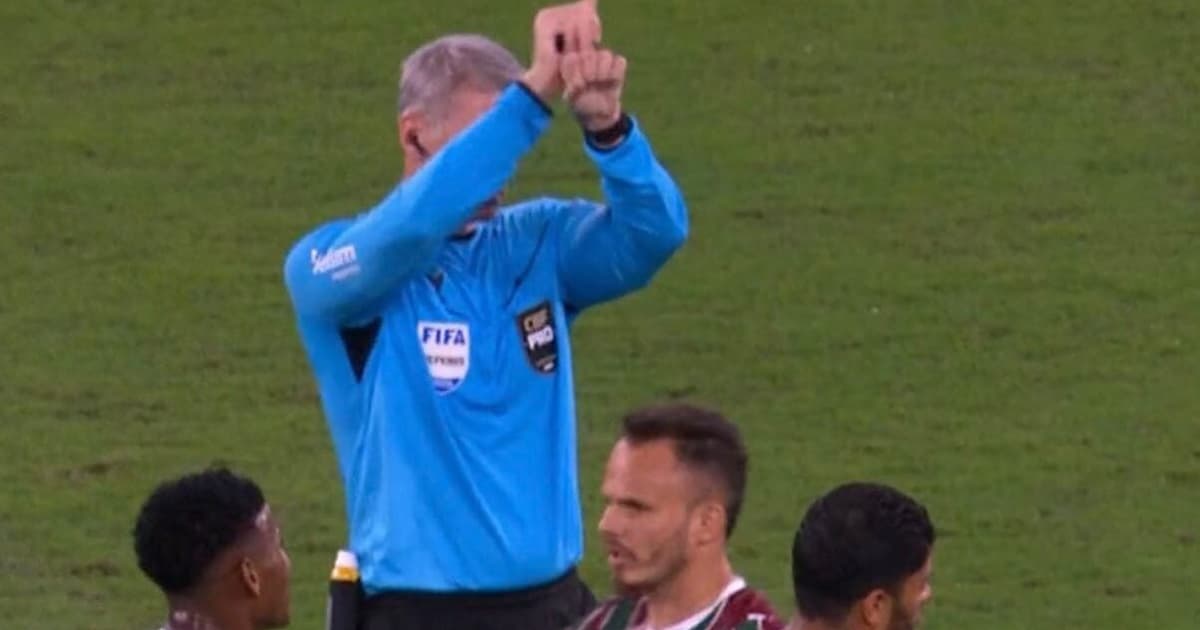 Entenda gesto de Anderson Daronco em Fluminense x Palmeiras