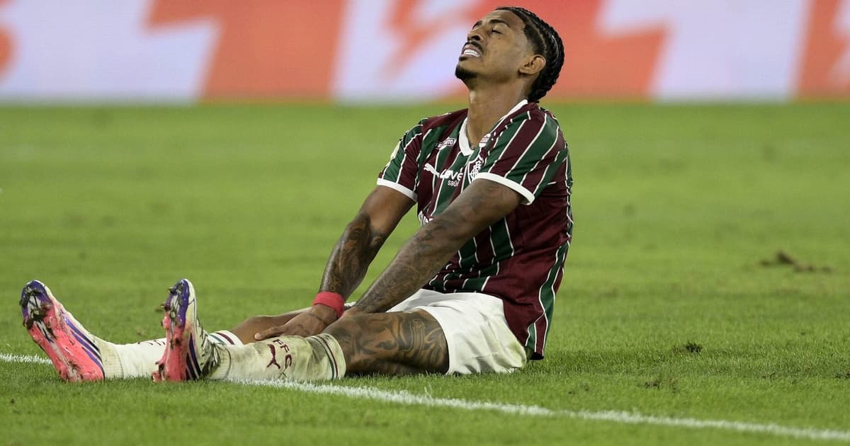 John Kennedy passa por cirurgia no joelho antes de decisão do Fluminense na Libertadores