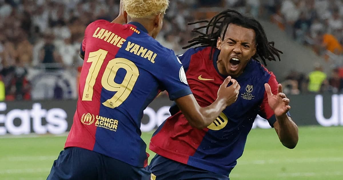 Alvo de gigantes, Koundé nega saídas e decide ficar no Barcelona