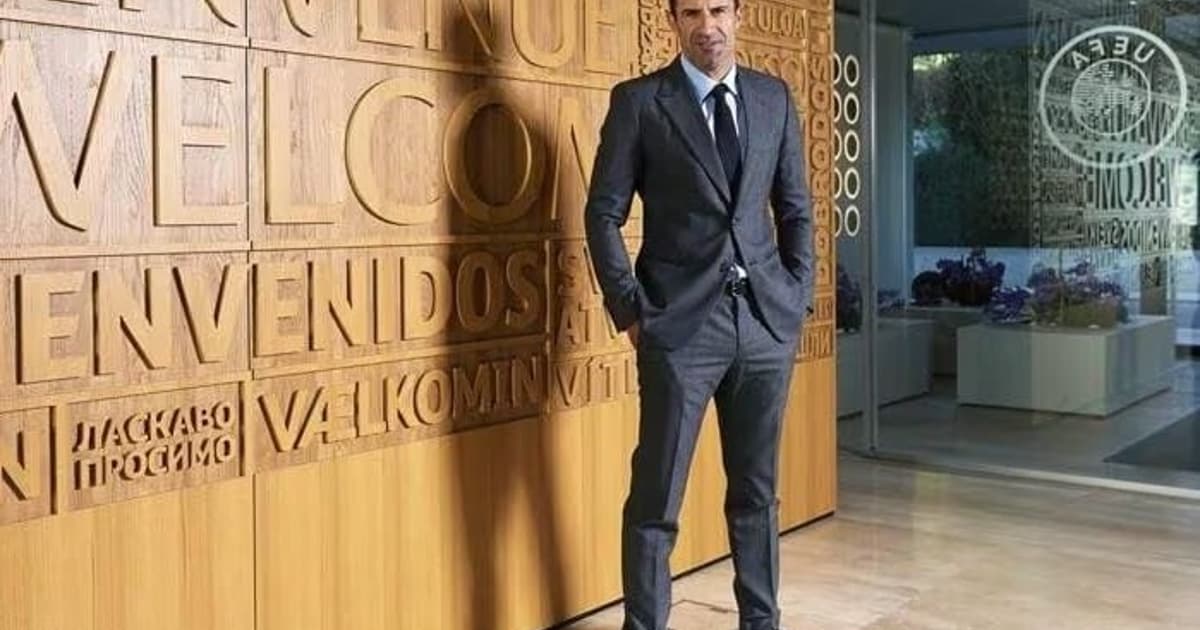 Figo dispara contra plano de Infantino: 'Baixo, vergonhoso e egoísta'