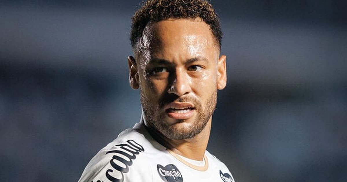 Neymar é relacionado para decisão do Santos contra o Palmeiras