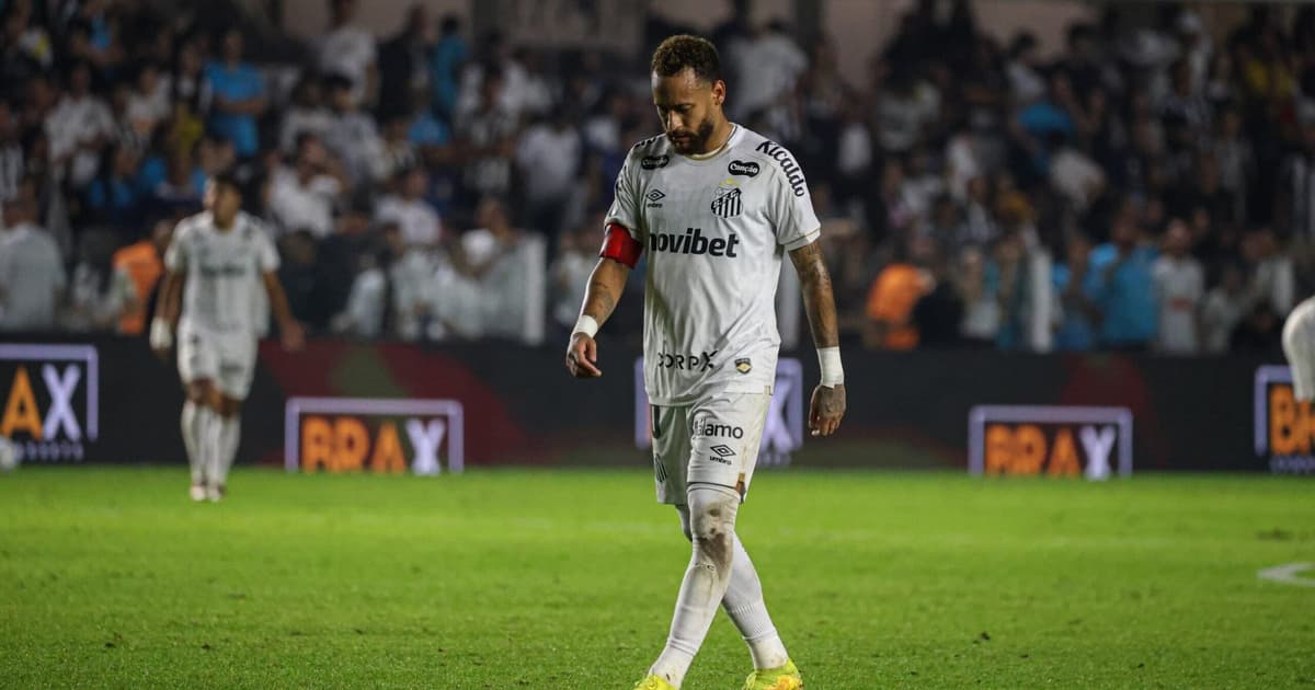 Cuca evita polêmica sobre leilão de Neymar antes de jogo do Santos