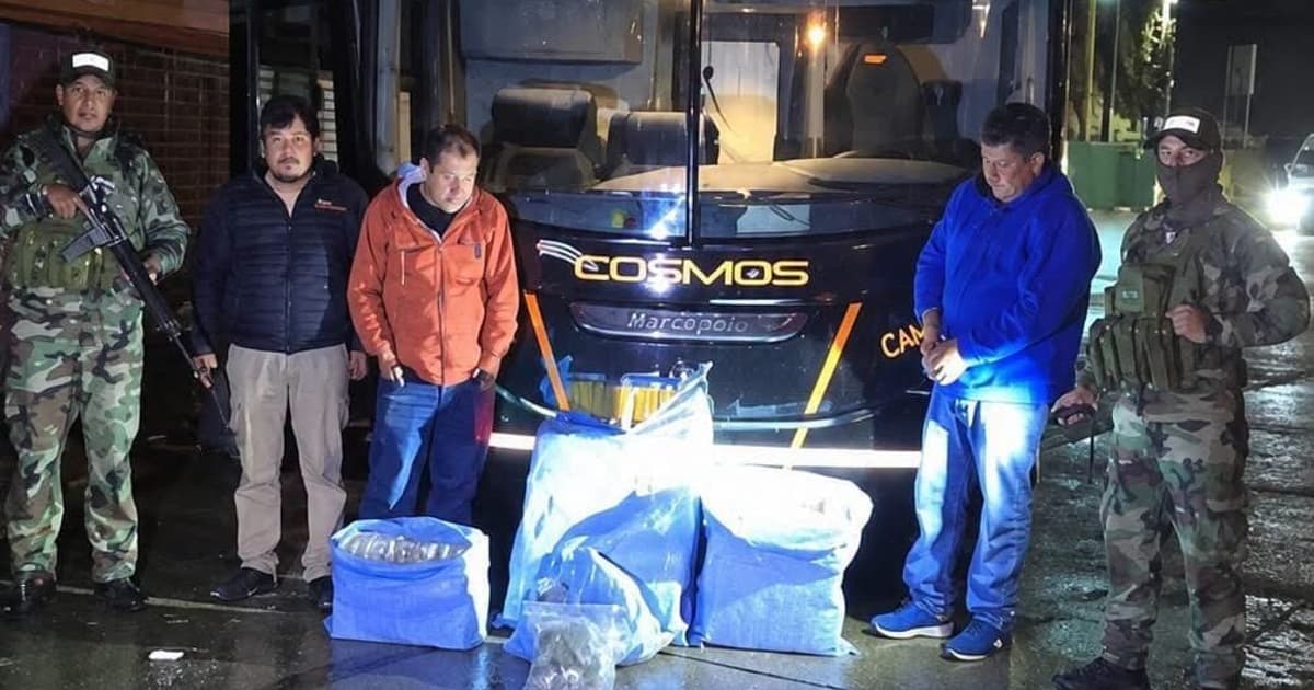 Ônibus contratado pelo São Paulo na Bolívia é apreendido com 86kg de maconha