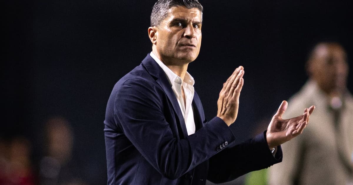 Com retorno importante, Vasco está escalado para a partida contra o Fluminense