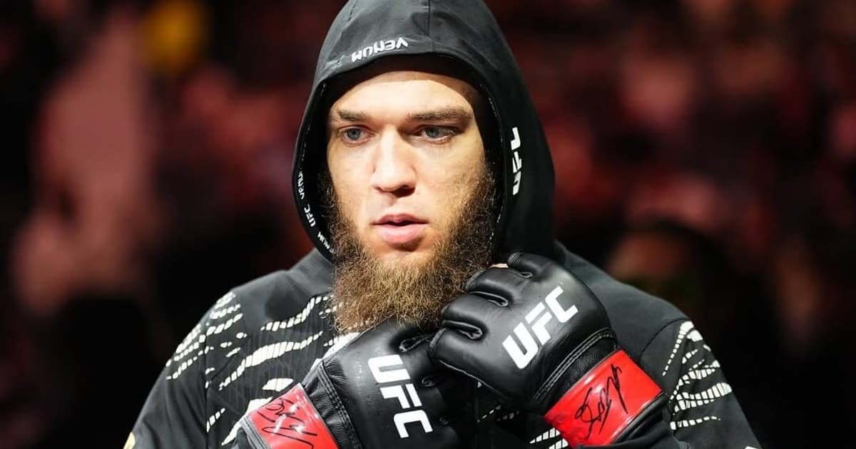Valter Walker aceita luta contra ex-campeão do UFC