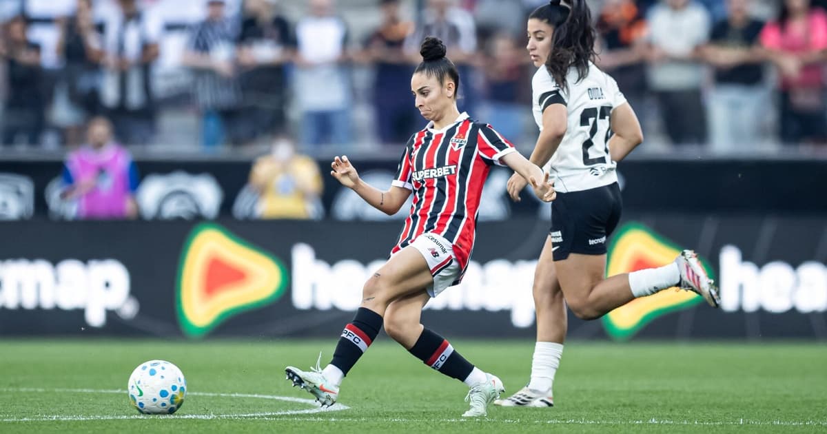 São Paulo vira sobre Corinthians no primeiro jogo da final do Brasileiro Feminino