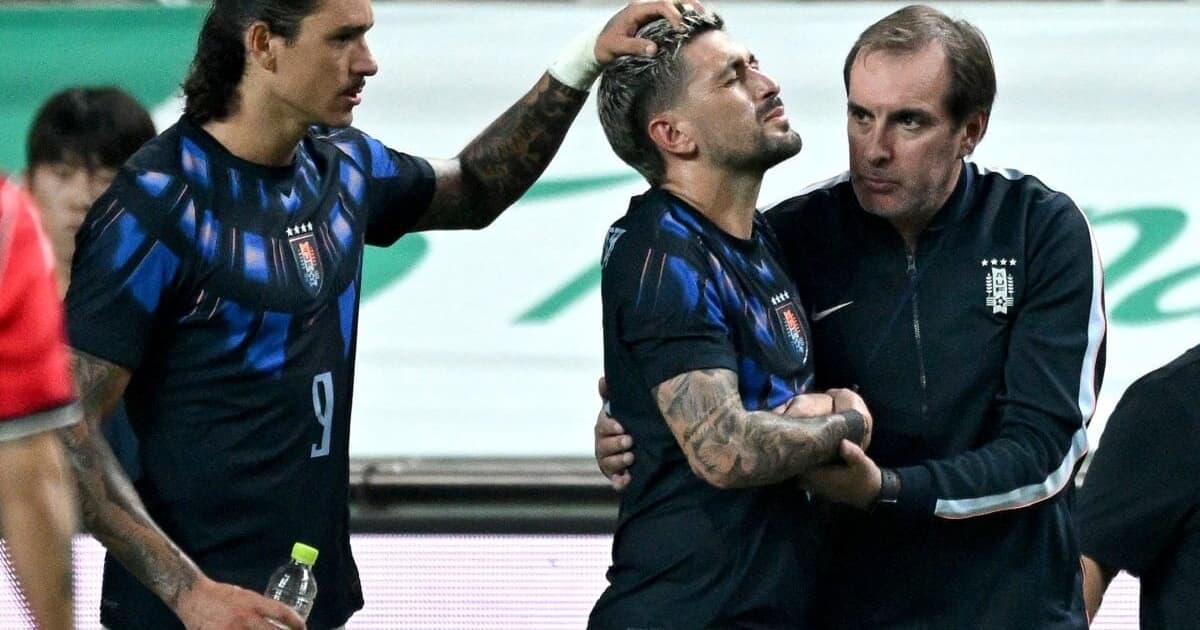 Arrascaeta se lesiona em amistoso e gera polêmica entre torcedores do Flamengo