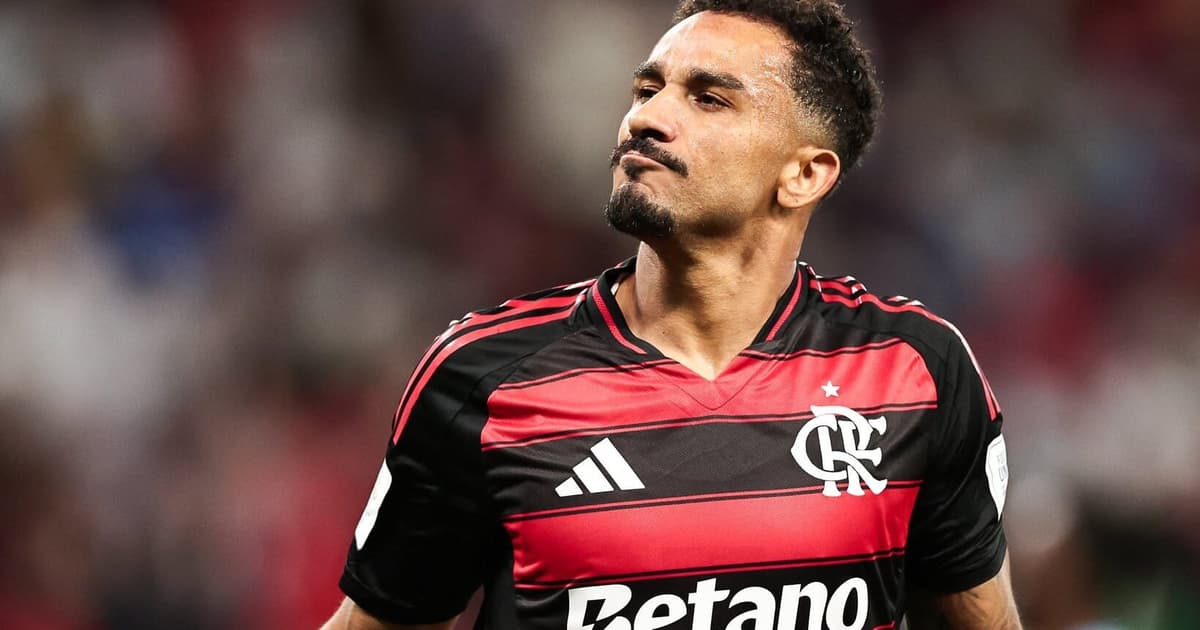 Danilo revela que filho tricolor parou de falar com ele ao saber do acerto com o Flamengo