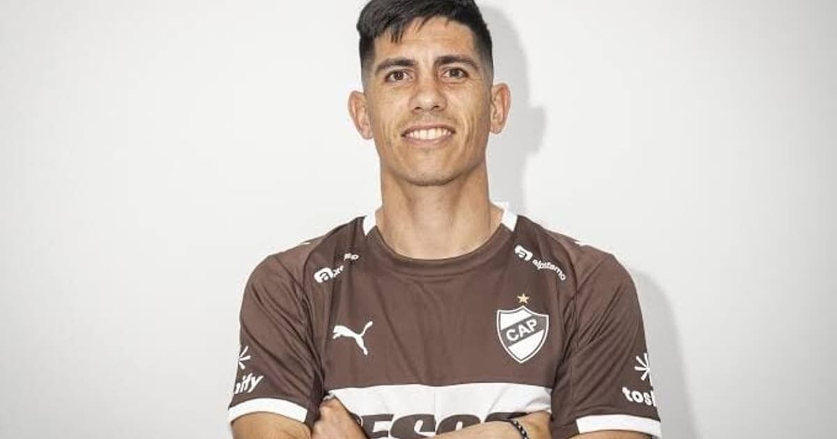 Platense reforça ataque com centroavante para encarar o Fluminense