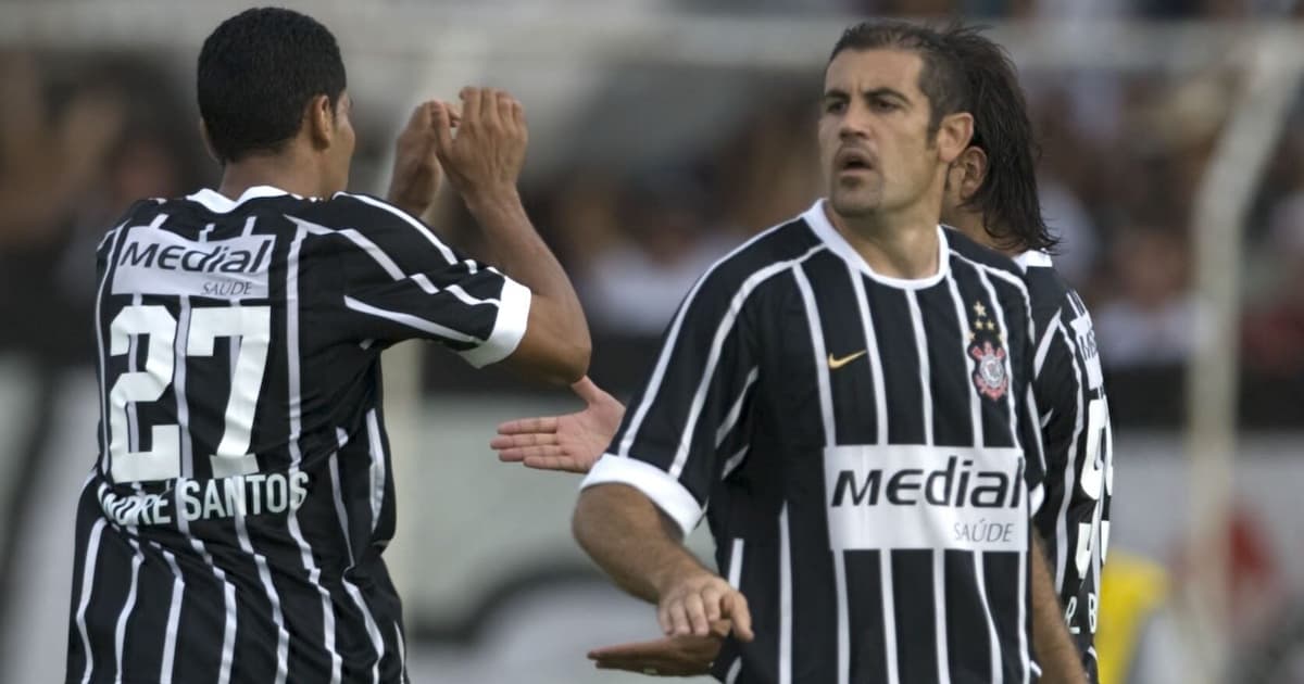 Ídolos do Corinthians fracassam nas eleições e ficam sem mandato