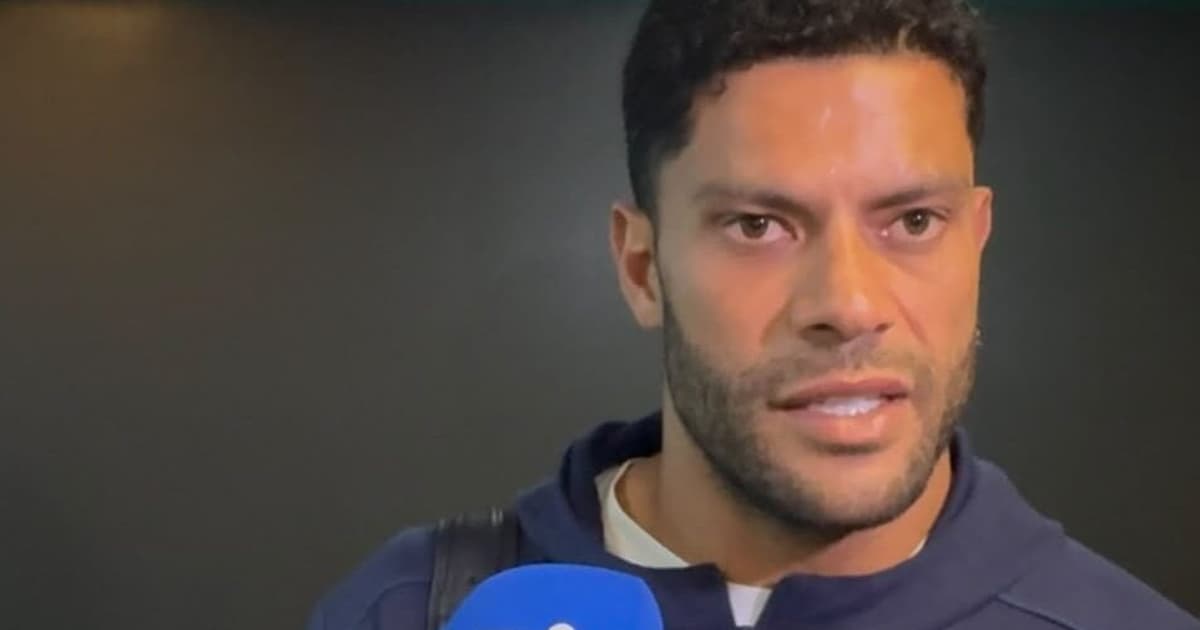 Hulk explica por que não cobrou pênalti em Palmeiras x Fluminense