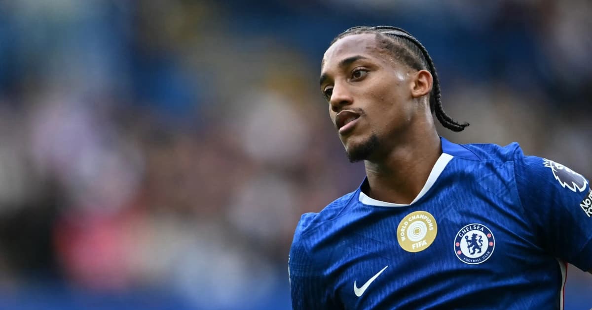 Chelsea sente ausência de João Pedro em derrota para Tottenham