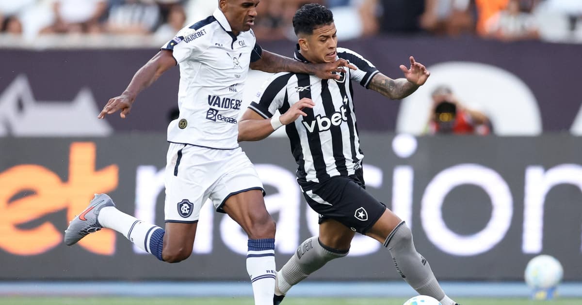 Pressionado, Botafogo visita o desesperado Remo em nova chance
