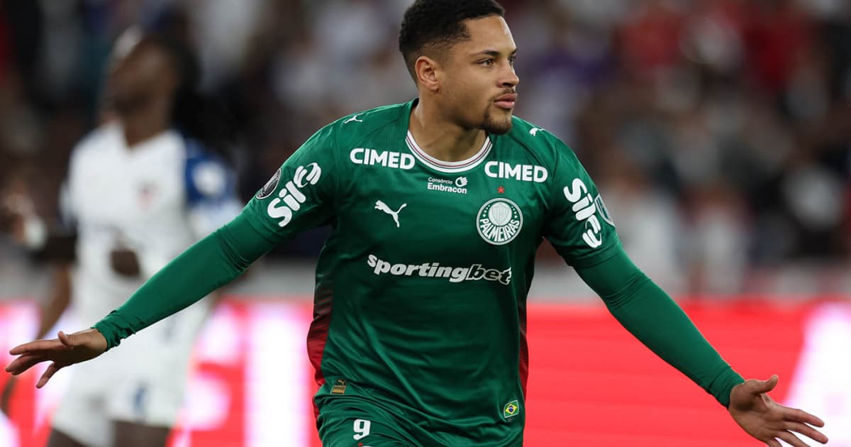 Palmeiras controla carga de titulares e não terá Vitor Roque na Libertadores