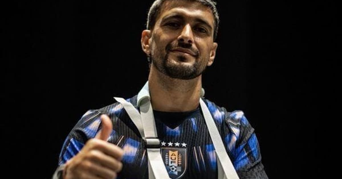 Arrascaeta atualiza torcida do Flamengo após cirurgia; veja