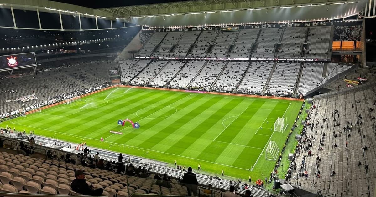 Corinthians x Vitória: Timão busca reação com auxiliar no comando