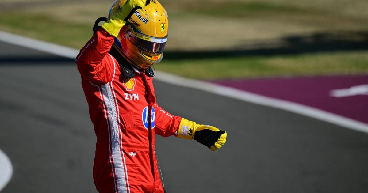 Hamilton busca quinta vitória na F1 e recorde de Vettel em Singapura