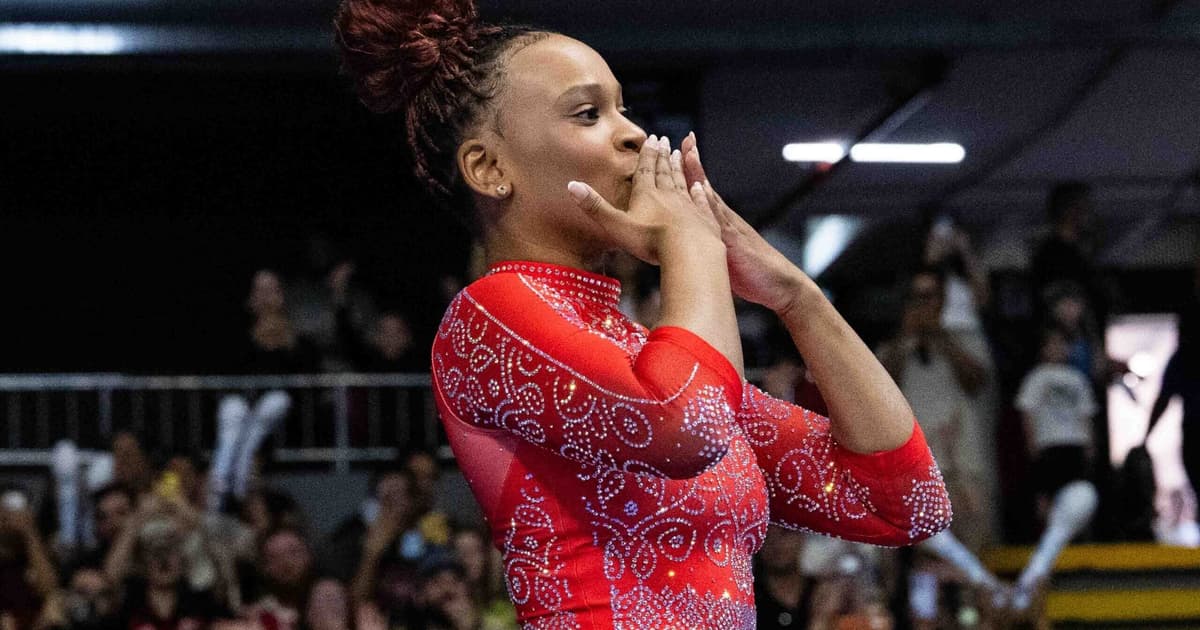 Com Rebeca Andrade, Brasil busca vaga olímpica no Mundial de Ginástica Artística