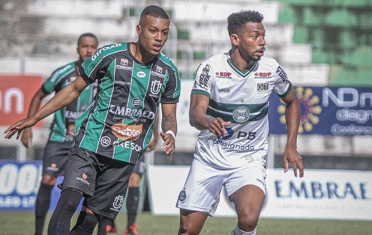 Maringá e Coritiba se enfrentam na primeira final do Paranaense