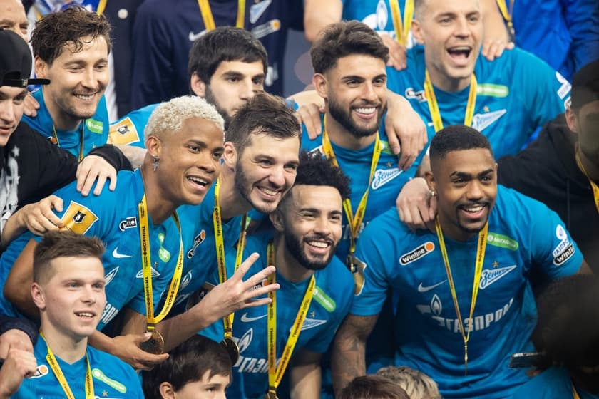 Zenit conquista bicampeonato russo com quatro rodadas de