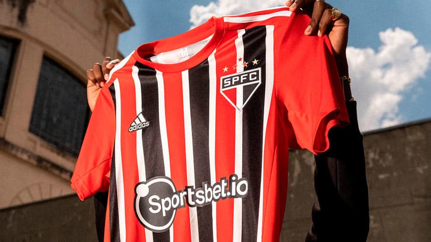 São Paulo lança segundo uniforme para a temporada 2023; veja fotos, são  paulo