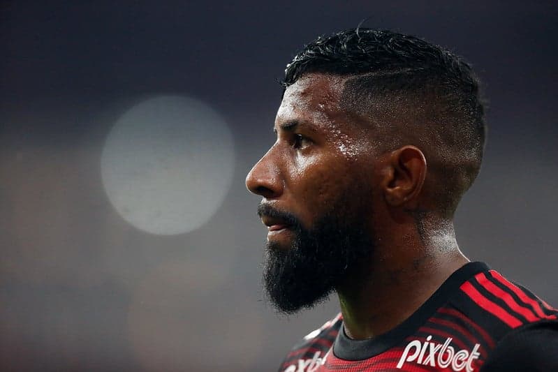 Flamengo tem sete jogadores em reta final de contrato; veja a situação de  cada um