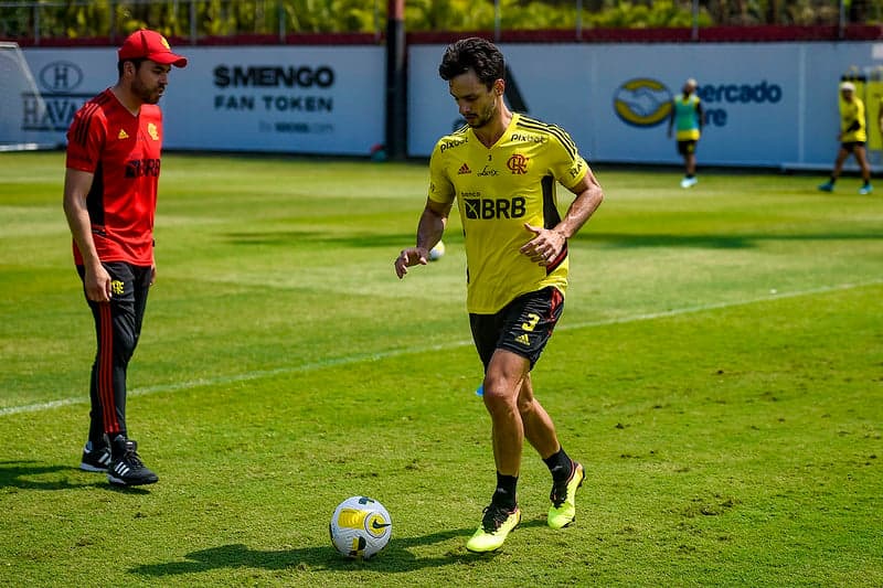 Flamengo divulga lista de relacionados com volta de Rodrigo Caio confirmada, flamengo