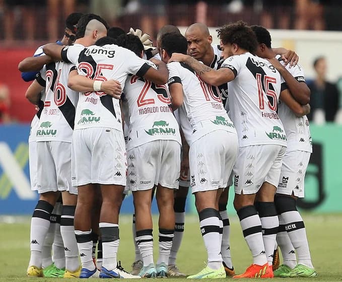Dez primeiros jogos do Vasco em 2022 têm boas notícias, mas primeira crise:  'Vamos continuar construindo' - Lance!