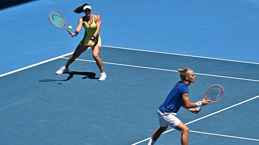 Dupla brasileira é campeã no Aberto da Austrália em feito inédito para o  país no tênis