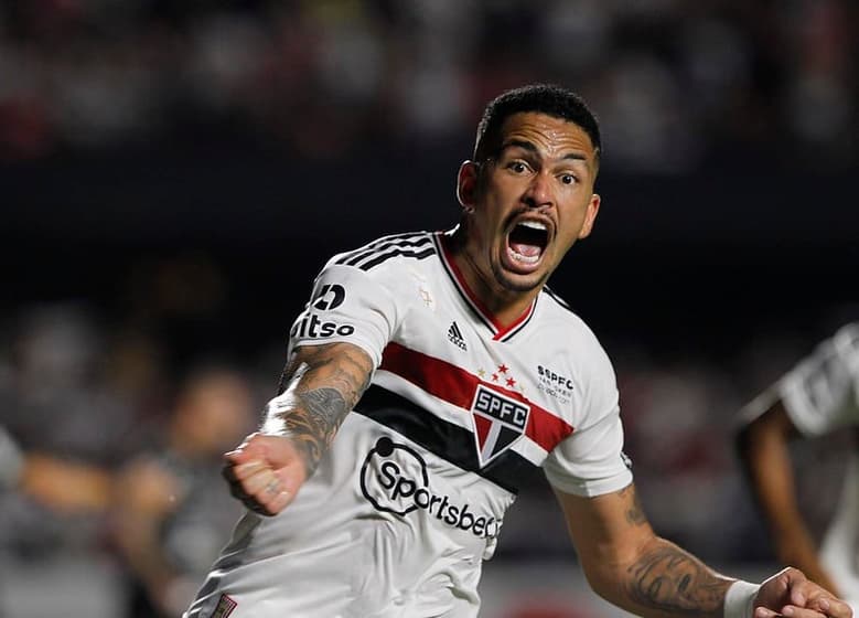 Luciano 🤪 em 2023  Spfc, Jogadores do sao paulo, Sao paulo tricolor