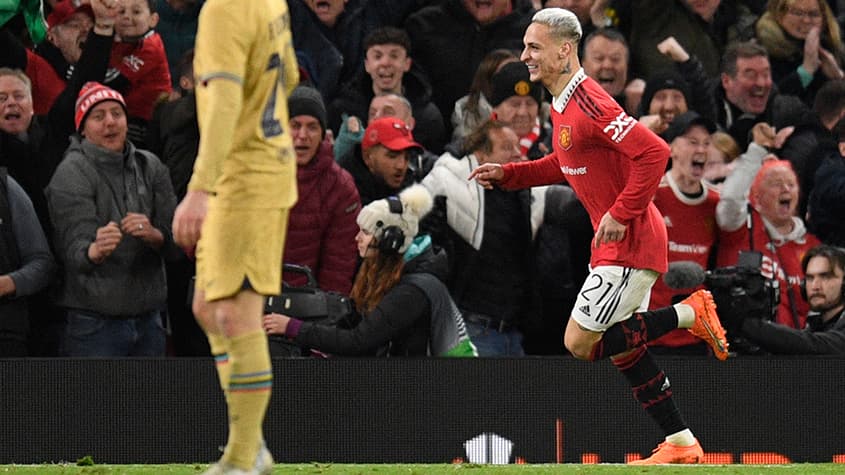 VÍDEO: Técnico do Manchester United exalta Antony após classificação contra  o Barcelona na Liga Europa - Lance!