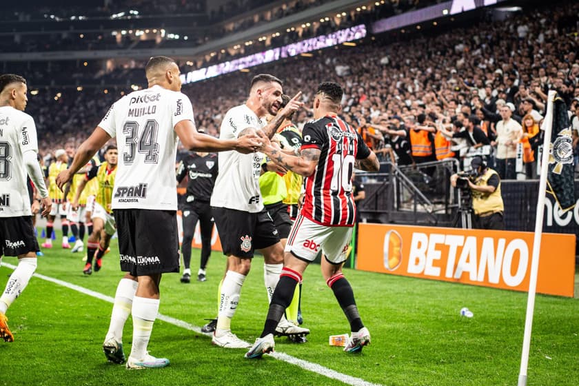 Jogo de São Paulo x Corinthians hoje: onde assistir, que horas vai ser e  escalações pela Copa do Brasil - Lance!