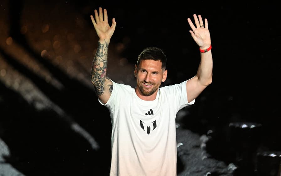 Qual é o tamanho da fortuna de Lionel Messi? - Forbes