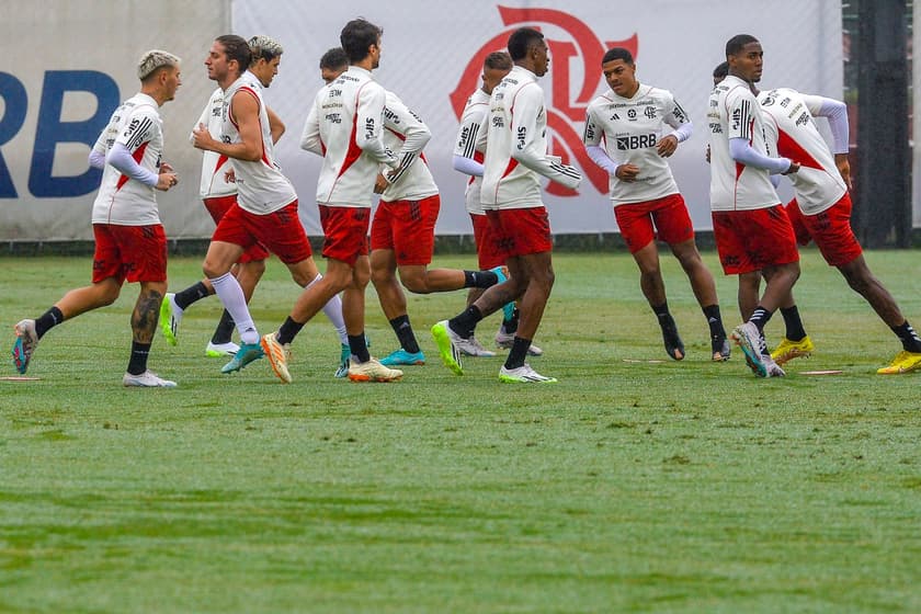 Lance - FLAMENGO LIDERA COM FOLGA LISTA DE ELENCOS MAIS CAROS