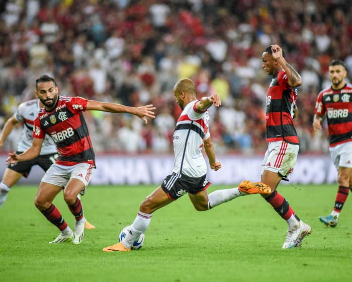 Patida entre Flamengo (RJ) x Sao Paulo (SP)