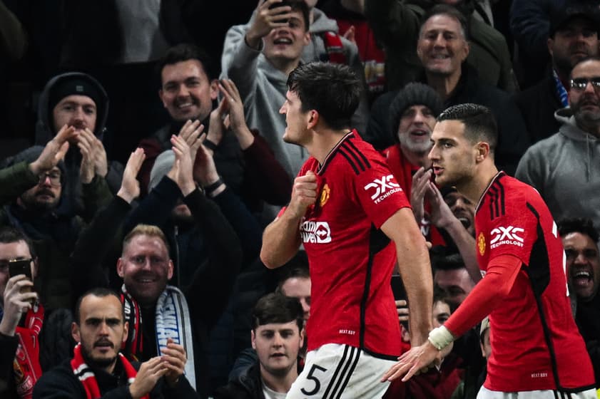 O Manchester United vence mais uma e - Doentes por Futebol