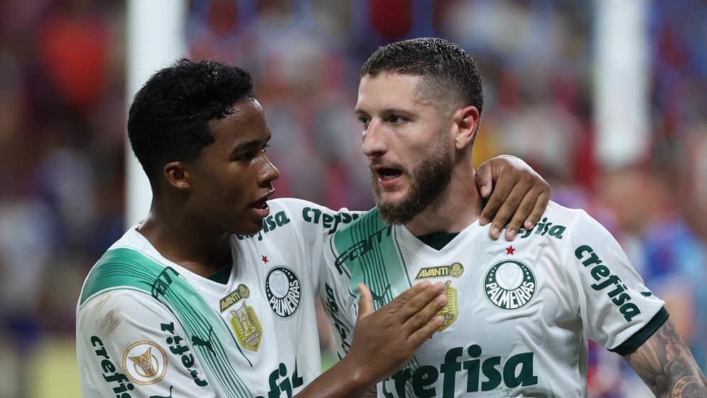 Palmeiras busca empate com um a menos contra o Fortaleza e segue líder do  Brasileirão