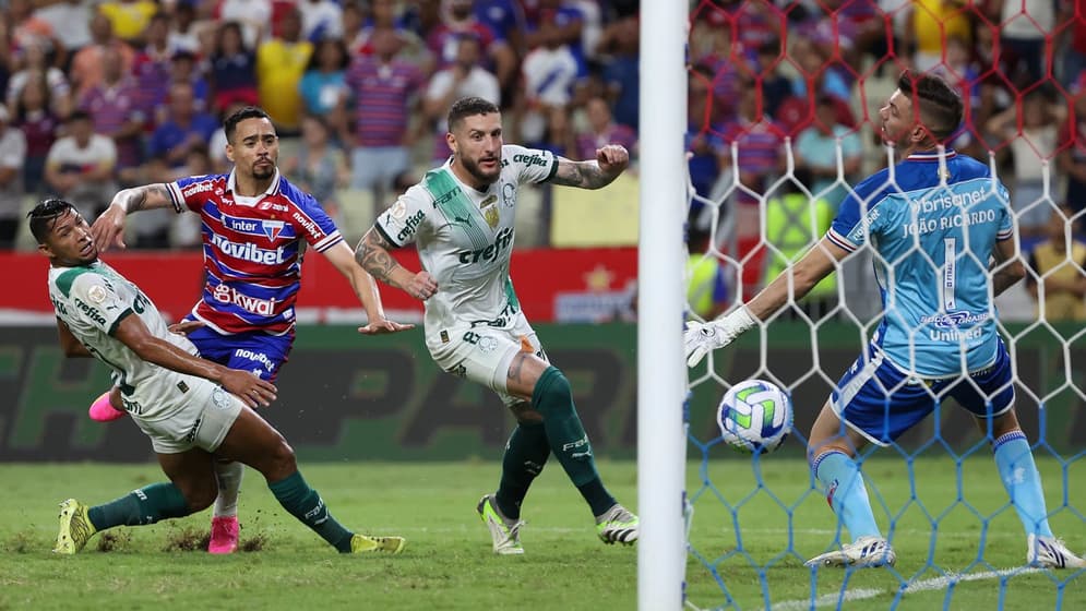 Palmeiras arranca empate com o Fortaleza e segura liderança no saldo de  gols - Placar - O futebol sem barreiras para você