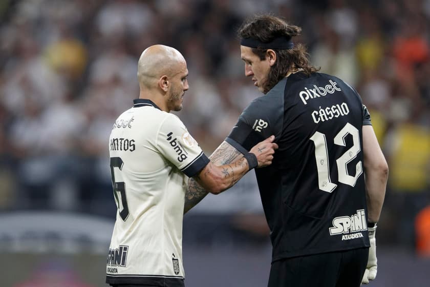 Cássio e Fábio Santos analisam temporada e projetam 2023 do Corinthians