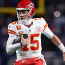 Patrick-Mahomes-scaled-aspect-ratio-512-320